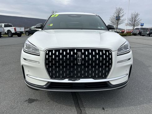 Used 2023 Lincoln Corsair Reserve w/ Equipment Group 201A image 12