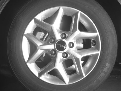 Used 2025 Kia Soul LX w/ LX Technology Package image 9