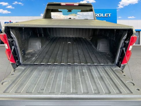 Used 2023 Chevrolet Silverado 1500 LT AWD/4WD image 26