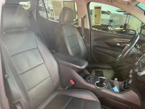 Used 2020 GMC Terrain SLT w/ Preferred Package image 28