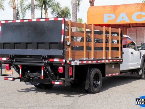 Used 2018 Ford F550 4x4 Crew Cab Super Duty image 11