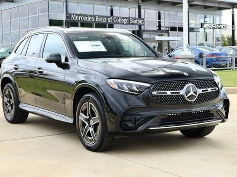 New 2026 Mercedes-Benz GLC 300 GLC 300 image 3
