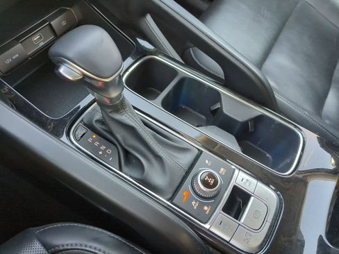 Used 2021 Kia Telluride S image 25