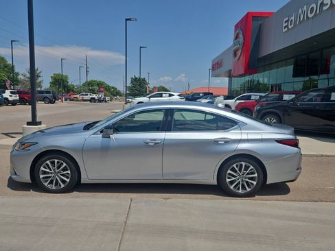 Used 2024 Lexus ES 350 w/ Accessory Package (Z1) FWD image 8