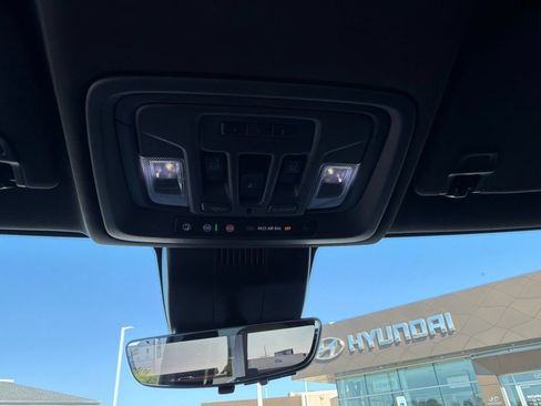 Used 2023 Chevrolet Silverado 1500 ZR2 w/ Technology Package AWD/4WD image 37