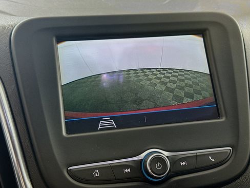 Used 2019 Chevrolet Equinox LT FWD image 22