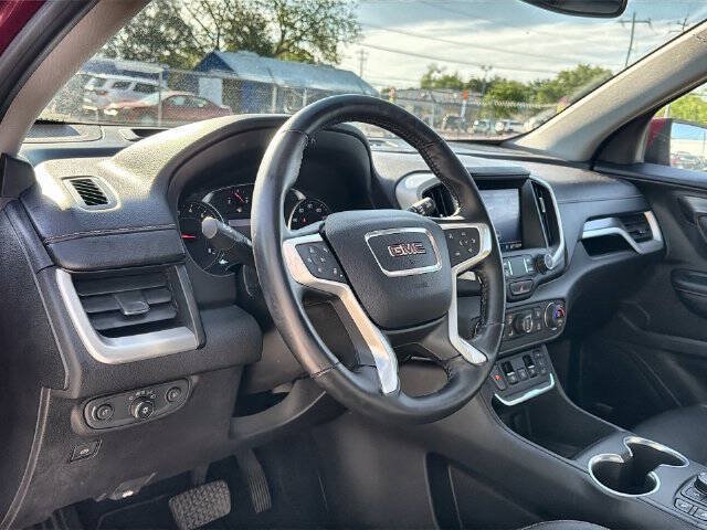 Used 2019 GMC Terrain SLT w/ Preferred Package FWD image 10