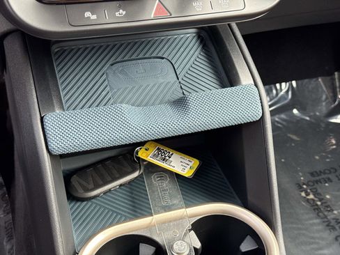 Used 2025 MINI Cooper Countryman S w/ Comfort Package Max image 24