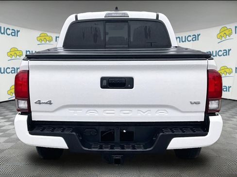 Used 2023 Toyota Tacoma SR image 3