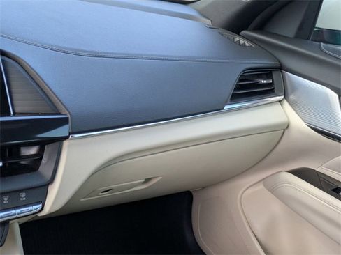 Used 2020 Cadillac CT4 Premium Luxury image 21