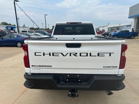 Used 2025 Chevrolet Silverado 2500 Custom w/ Custom Value Package AWD/4WD image 32