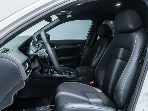 Used 2024 Honda Civic Sport image 5