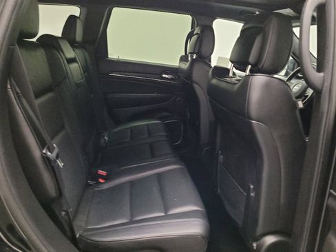 Used 2021 Jeep Grand Cherokee High Altitude AWD/4WD image 19