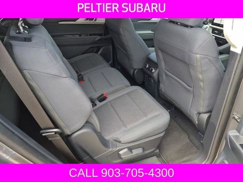 Used 2025 Ford Explorer Active RWD image 17