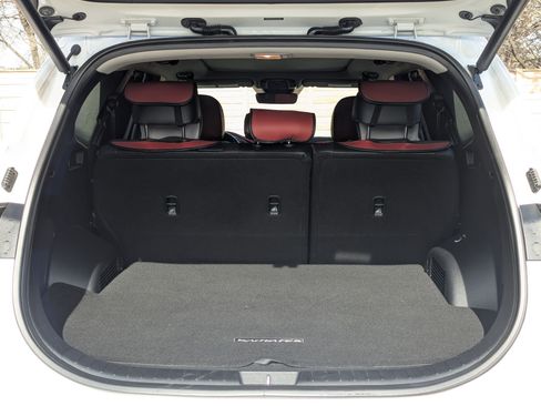 Used 2023 Hyundai Santa Fe SEL w/ Premium Package image 24