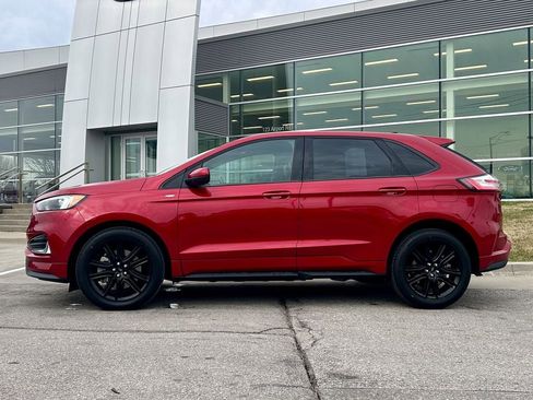 Certified 2023 Ford Edge ST-Line AWD/4WD image 3