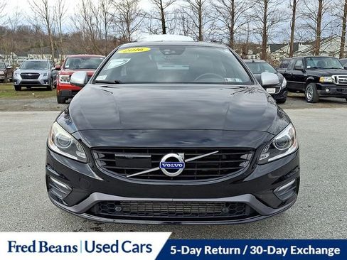 Used 2016 Volvo S60 T6 R-Design Platinum image 3