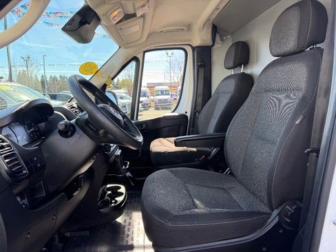 Used 2023 RAM ProMaster 3500 image 14
