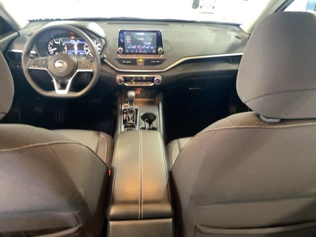 Used 2020 Nissan Altima 2.5 S AWD/4WD image 6