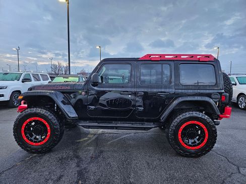 Used 2018 Jeep Wrangler Unlimited Rubicon image 9