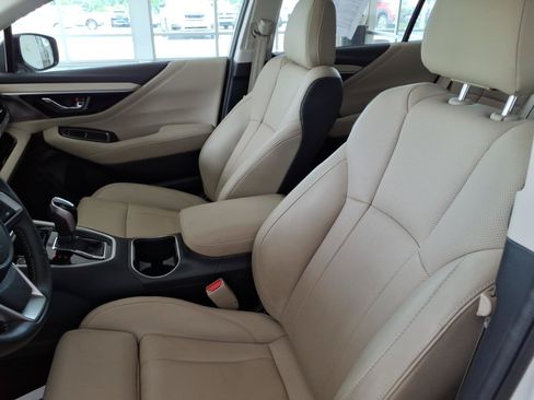 Used 2025 Subaru Legacy Limited AWD/4WD image 10