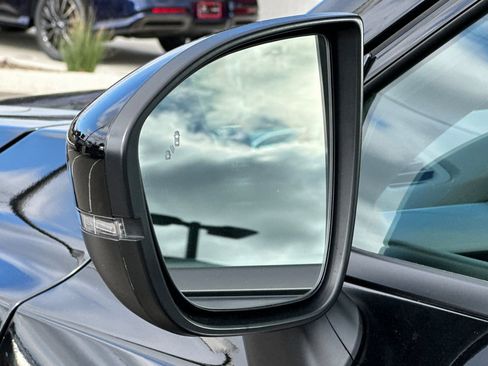 Certified 2025 Nissan Pathfinder Rock Creek image 55