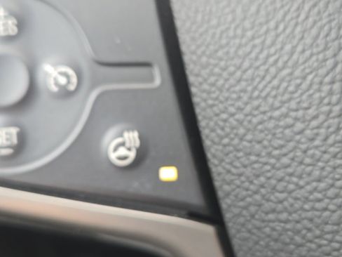 Used 2021 Chevrolet Colorado Z71 image 18