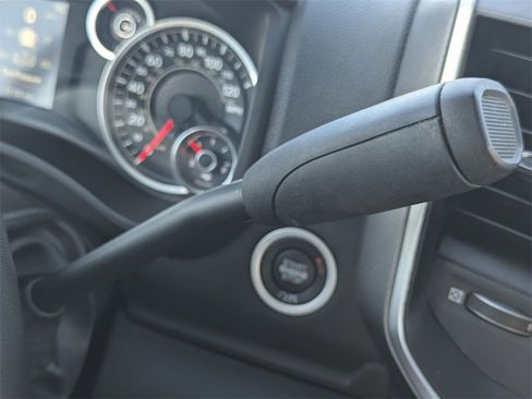 Used 2024 RAM 2500 Big Horn image 26