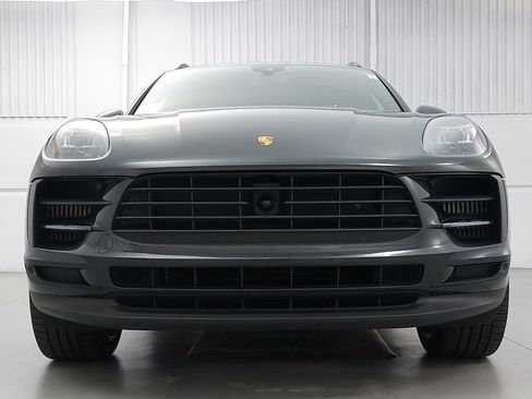 Certified 2021 Porsche Macan S image 10