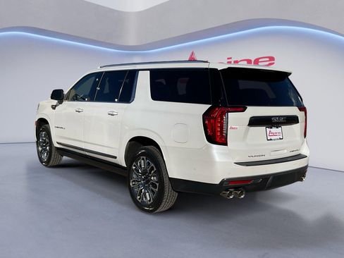 Used 2024 GMC Yukon XL Denali Ultimate w/ LPO, Floor Liner Package AWD/4WD image 3