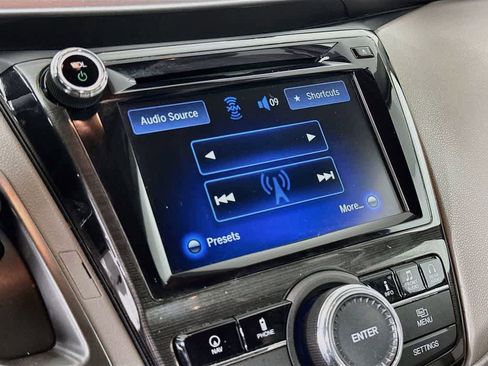 Used 2014 Honda Odyssey Touring Elite image 17