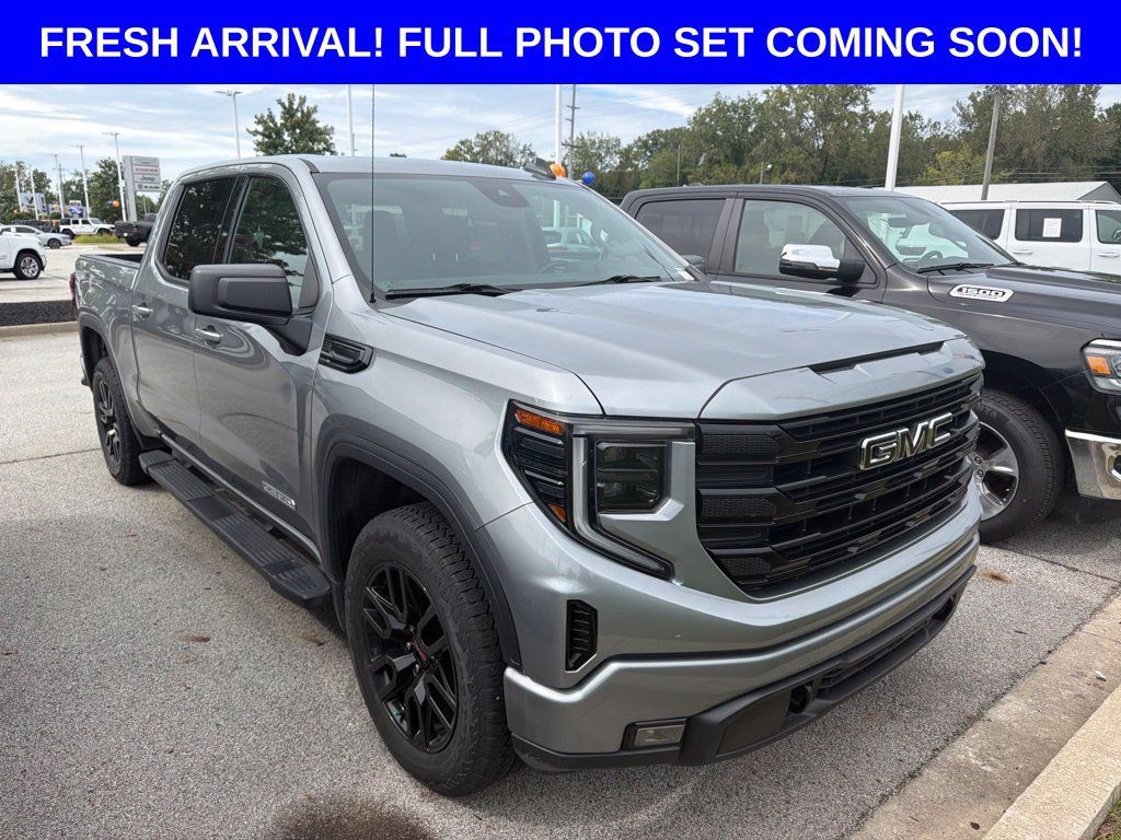 Used 2023 GMC Sierra 1500 Elevation w/ LPO, Elevation Black Package AWD/4WD image 2