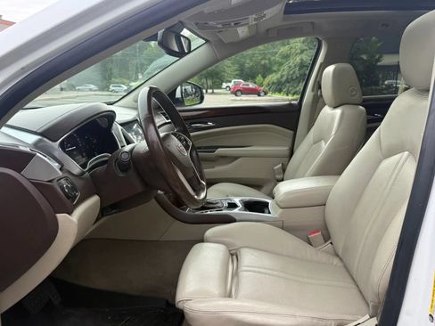Used 2016 Cadillac SRX Luxury w/ Driver Awareness Package AWD/4WD image 11