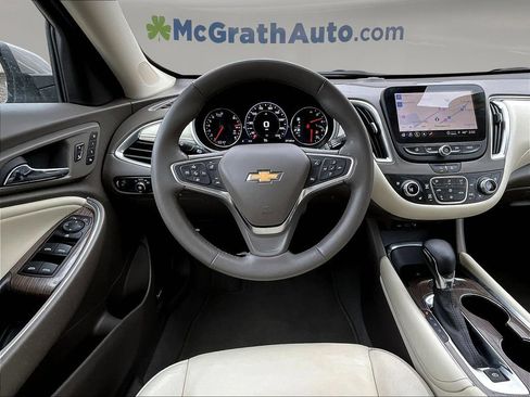 Used 2024 Chevrolet Malibu LT FWD image 10