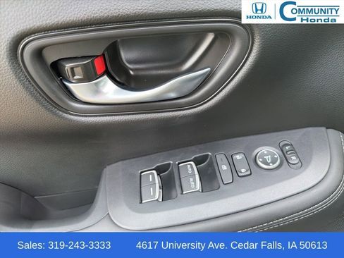 New 2026 Honda HR-V EX-L image 35