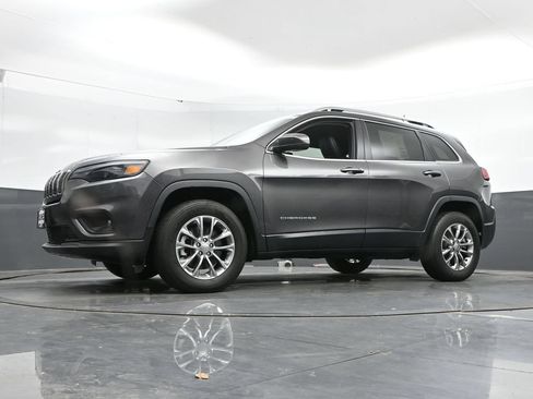 Used 2021 Jeep Cherokee Latitude Lux w/ Comfort/Convenience Group AWD/4WD image 47