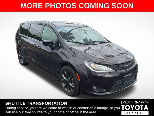 Used 2019 Chrysler Pacifica Touring Plus w/ S Appearance Package FWD image 6