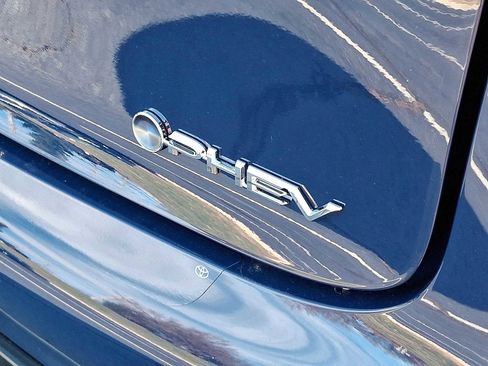 New 2026 Toyota Prius Plug-In Hybrid image 19