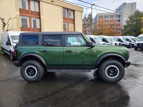 New 2025 Ford Bronco Badlands w/ Sasquatch Package image 4