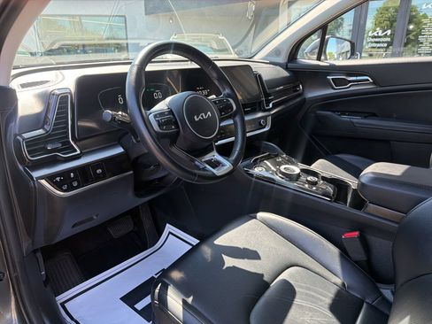 Certified 2024 Kia Sportage EX w/ EX Premium Package AWD/4WD image 26