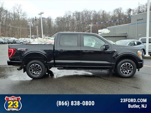 Certified 2022 Ford F150 XL w/ STX Appearance Package image 9