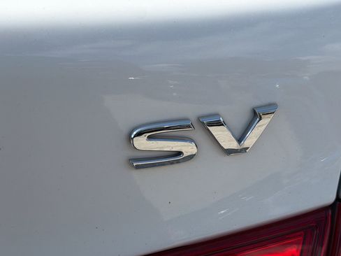 Used 2019 Nissan Sentra SV image 11