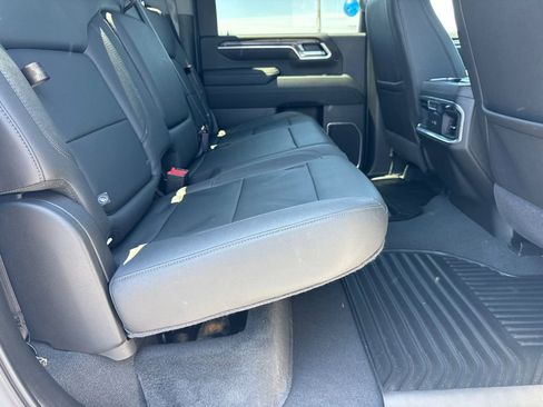 Used 2025 Chevrolet Silverado 2500 LTZ w/ LTZ Premium Package AWD/4WD image 16
