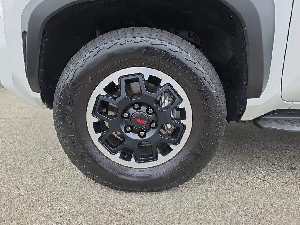 Used 2025 Toyota 4Runner TRD Off-Road AWD/4WD image 37