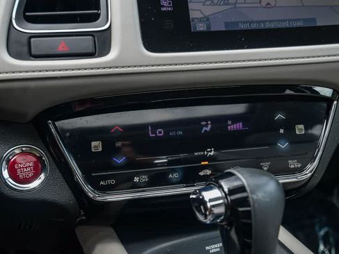 Used 2018 Honda HR-V EX-L image 20