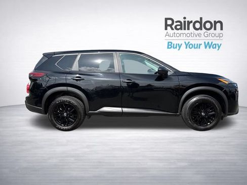 Used 2024 Nissan Rogue S AWD/4WD image 8