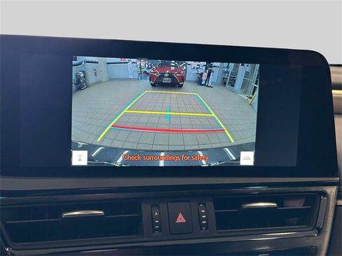 Used 2023 Lexus ES 300h F Sport image 36