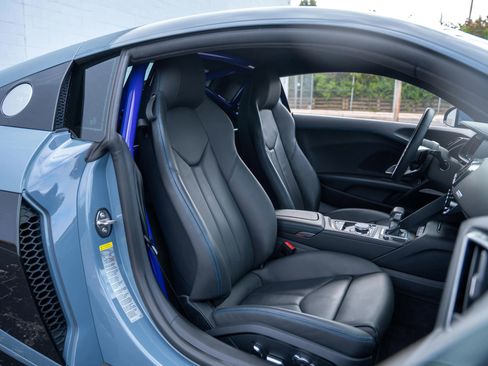 Used 2023 Audi R8 V10 performance image 13