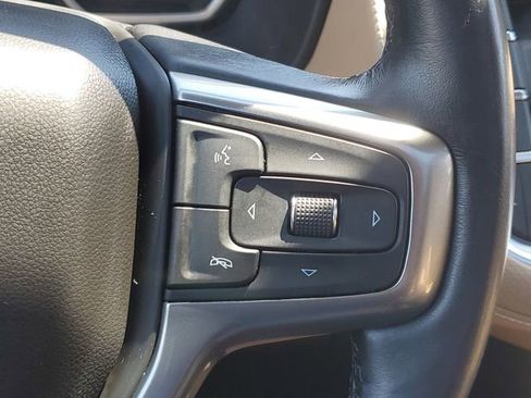 Certified 2021 Chevrolet Suburban Premier AWD/4WD image 24