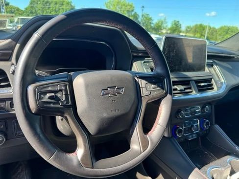 Used 2022 Chevrolet Tahoe RST w/ Luxury Package AWD/4WD image 12